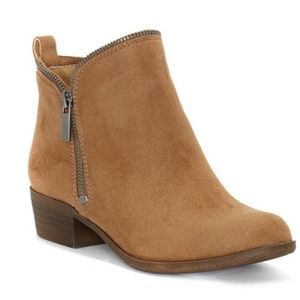 Lucky Brand Bartalino brown suede zip-up ankle boots, size 7.5.